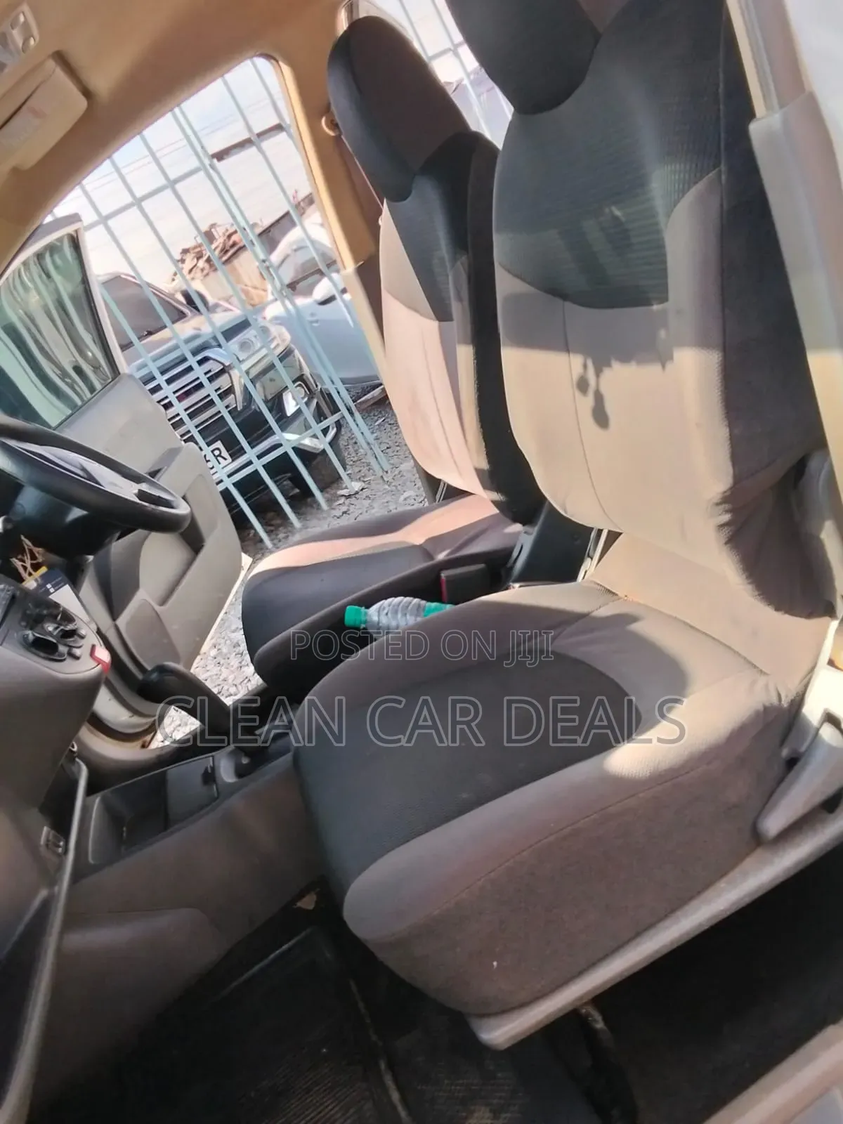 Nissan Advan 2011 White