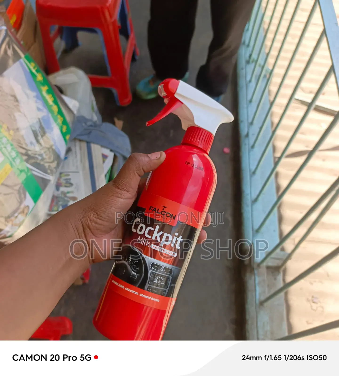 Freshy Deep Look Car Rubber,plastic Falcon Cockpit Milk Restorer