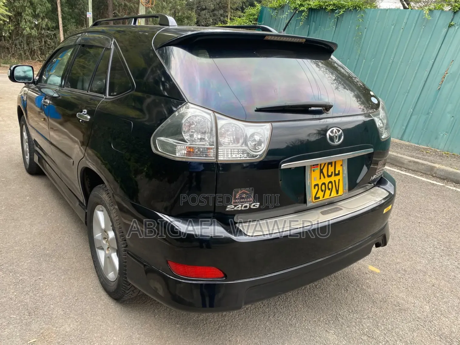 Toyota Harrier 2010 Black