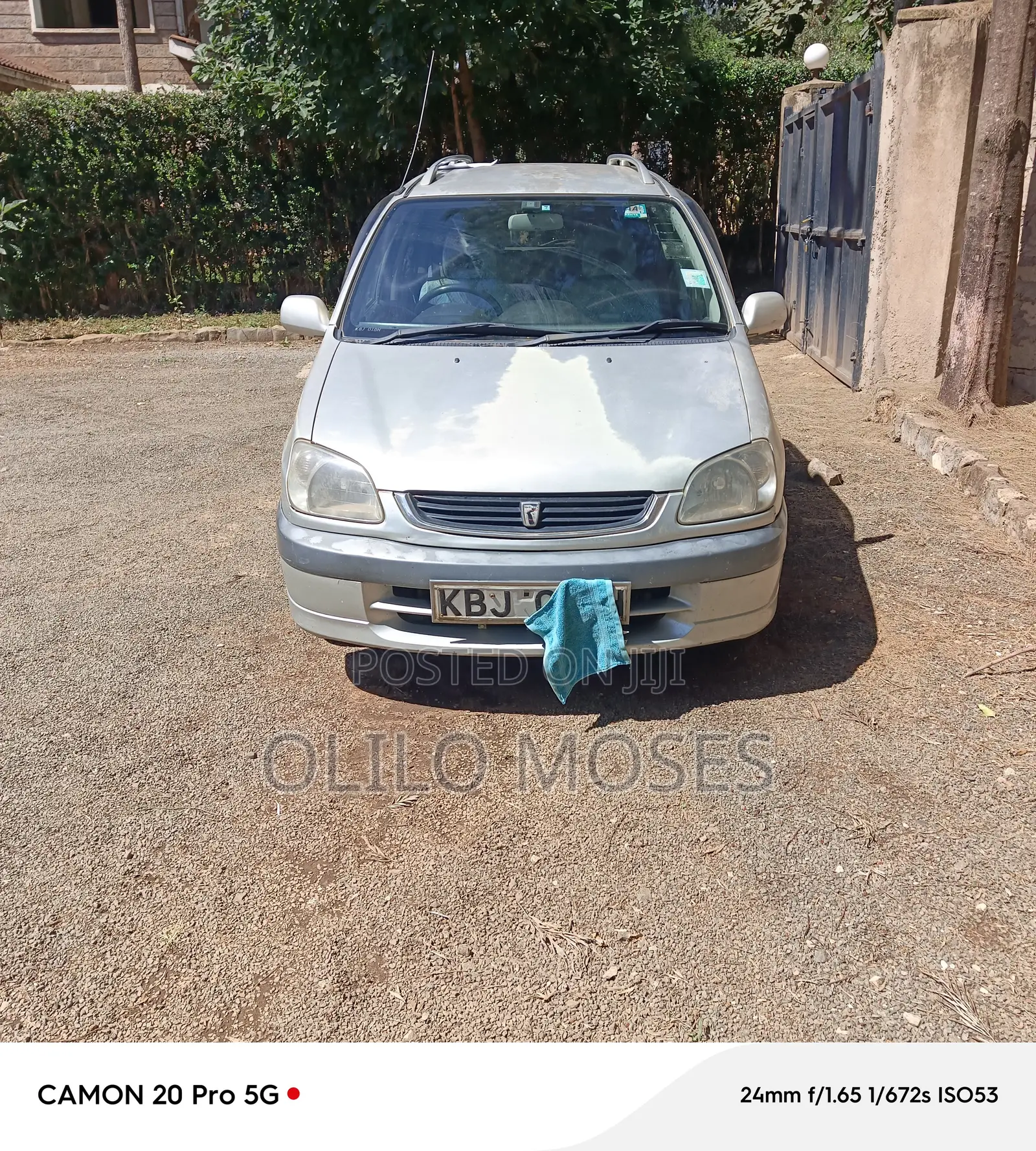 Toyota Raum 1.5 AWD 1998 Gold