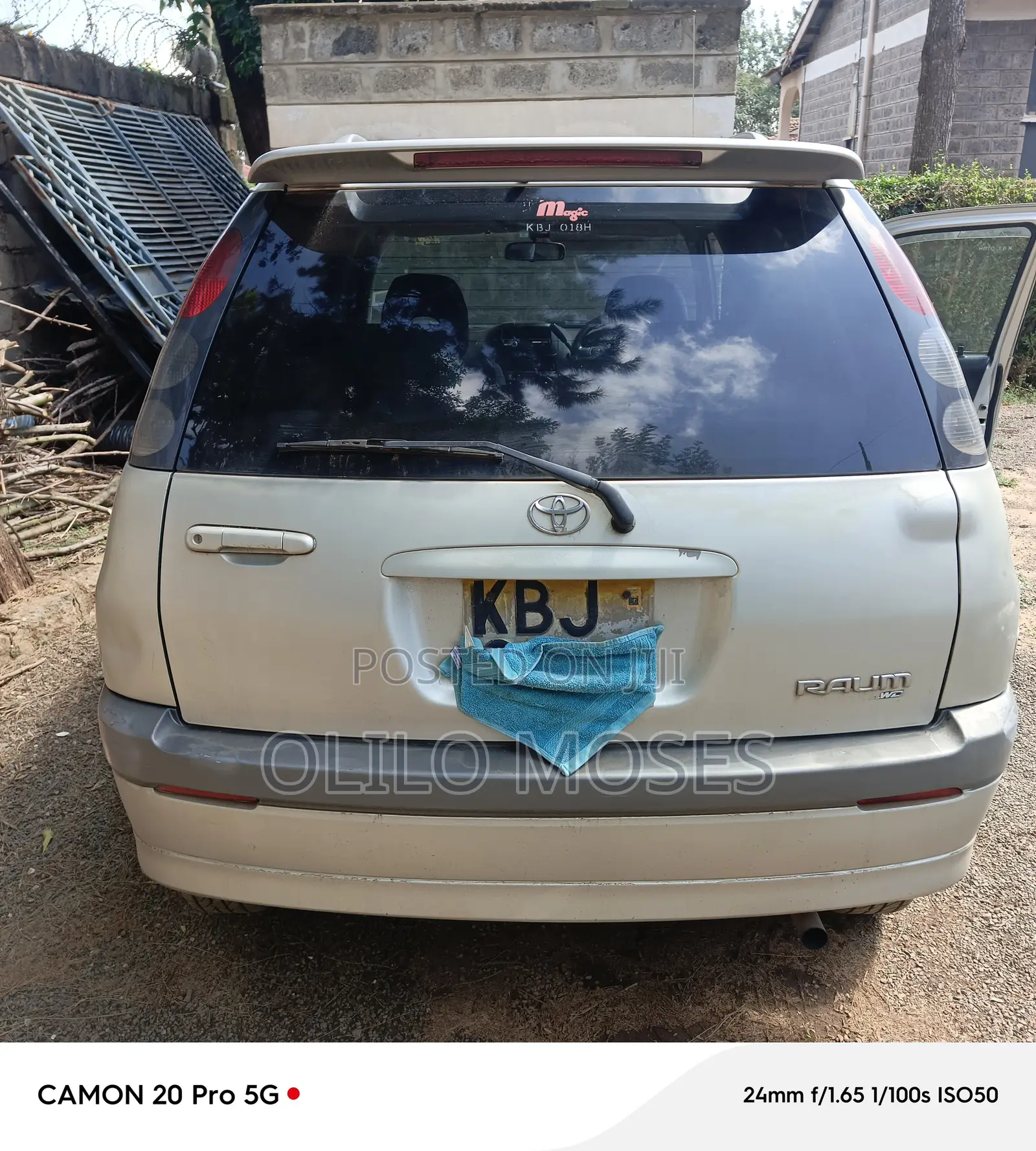 Toyota Raum 1.5 AWD 1998 Gold