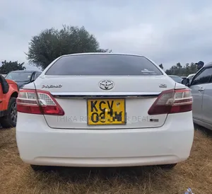 Toyota Premio 2012 White