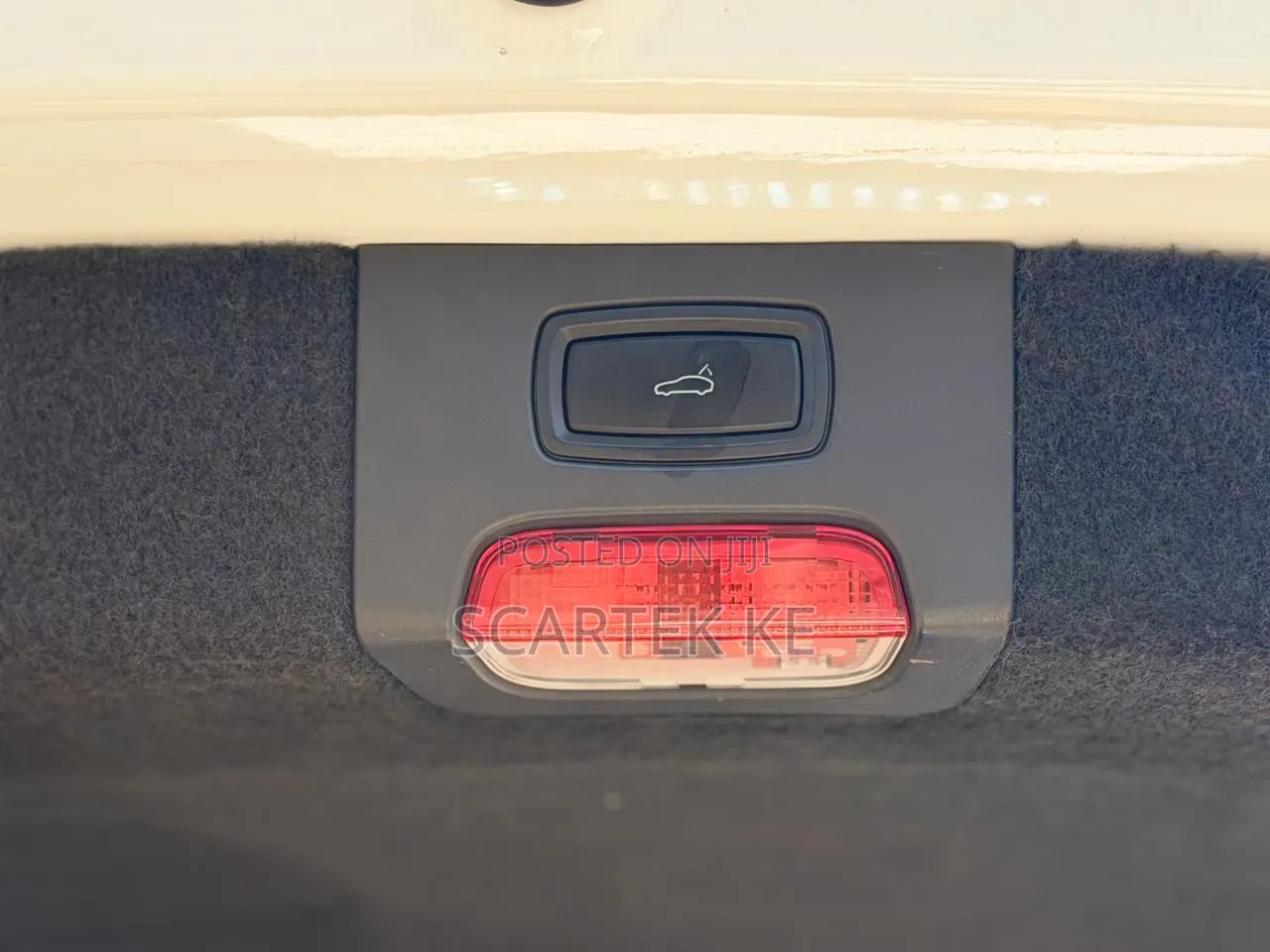 Porsche Cayenne 2015 White