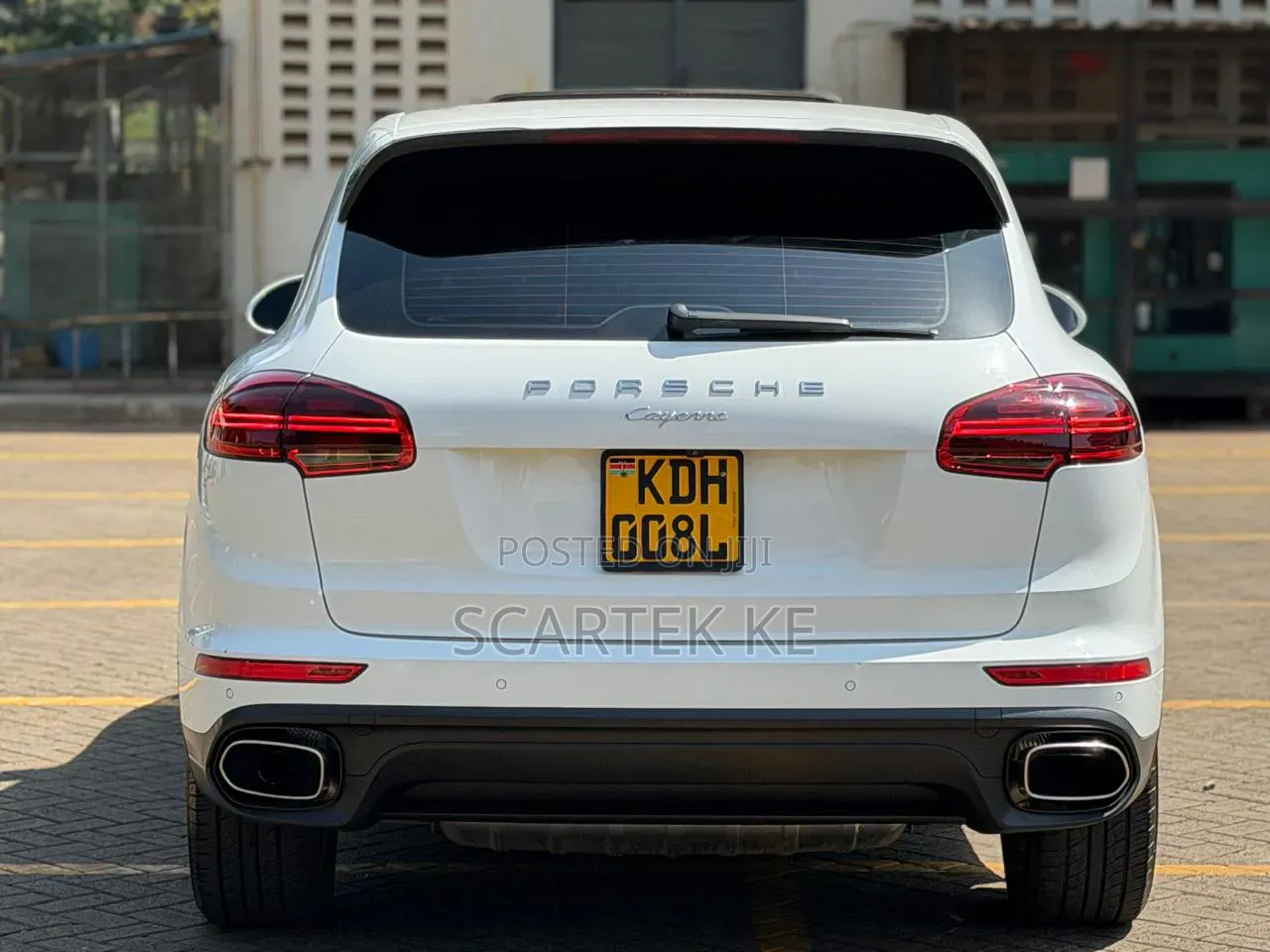Porsche Cayenne 2015 White