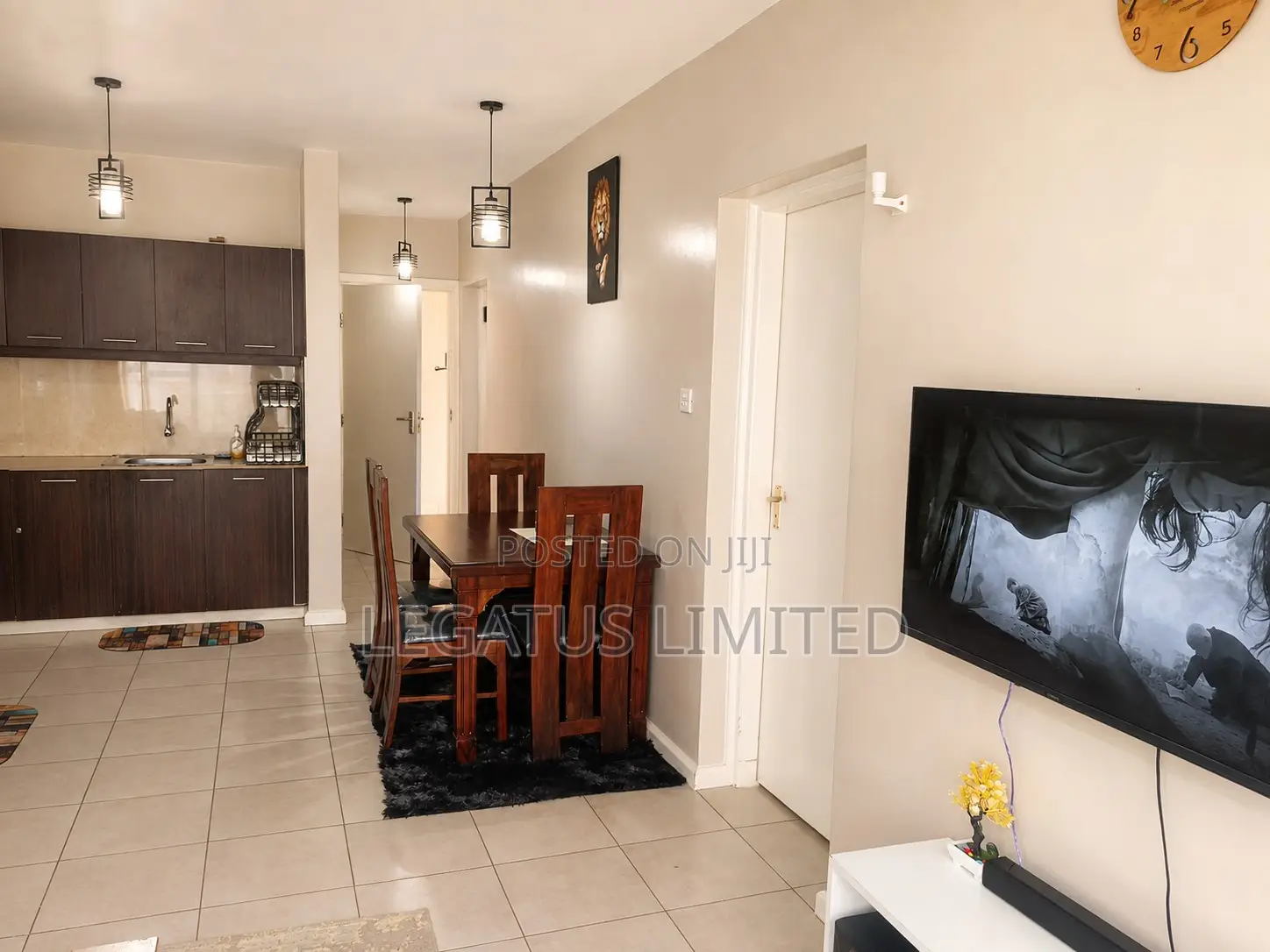 Spacious Poolside 2BR | WiFi Parking | Legatus