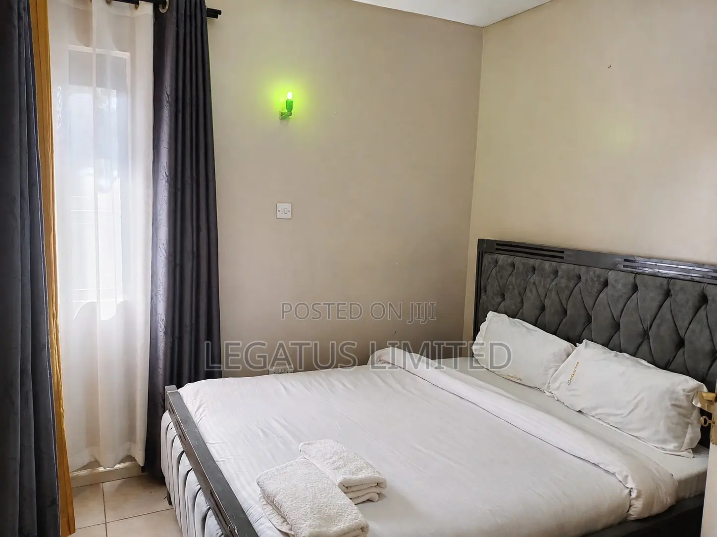 Spacious Poolside 2BR | WiFi Parking | Legatus