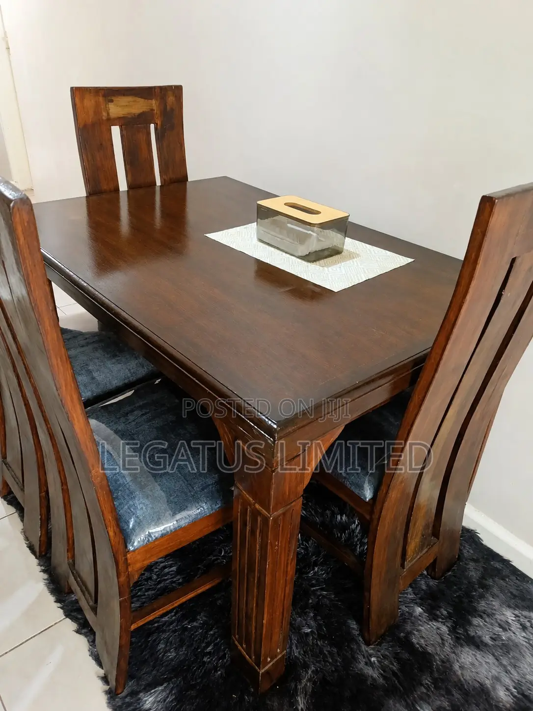 Spacious Poolside 2BR | WiFi Parking | Legatus