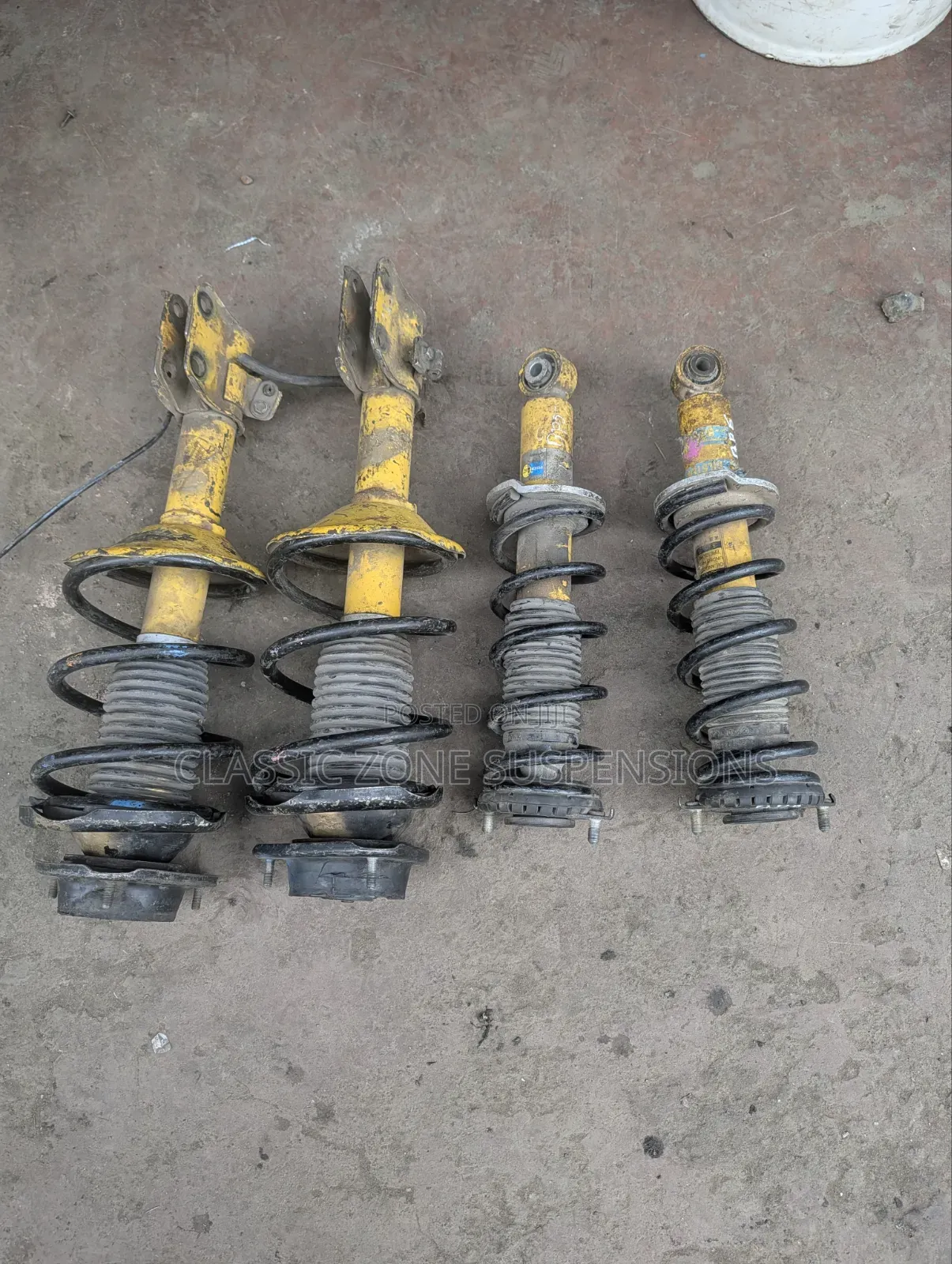 Subaru Legacy Bl5 Shocks