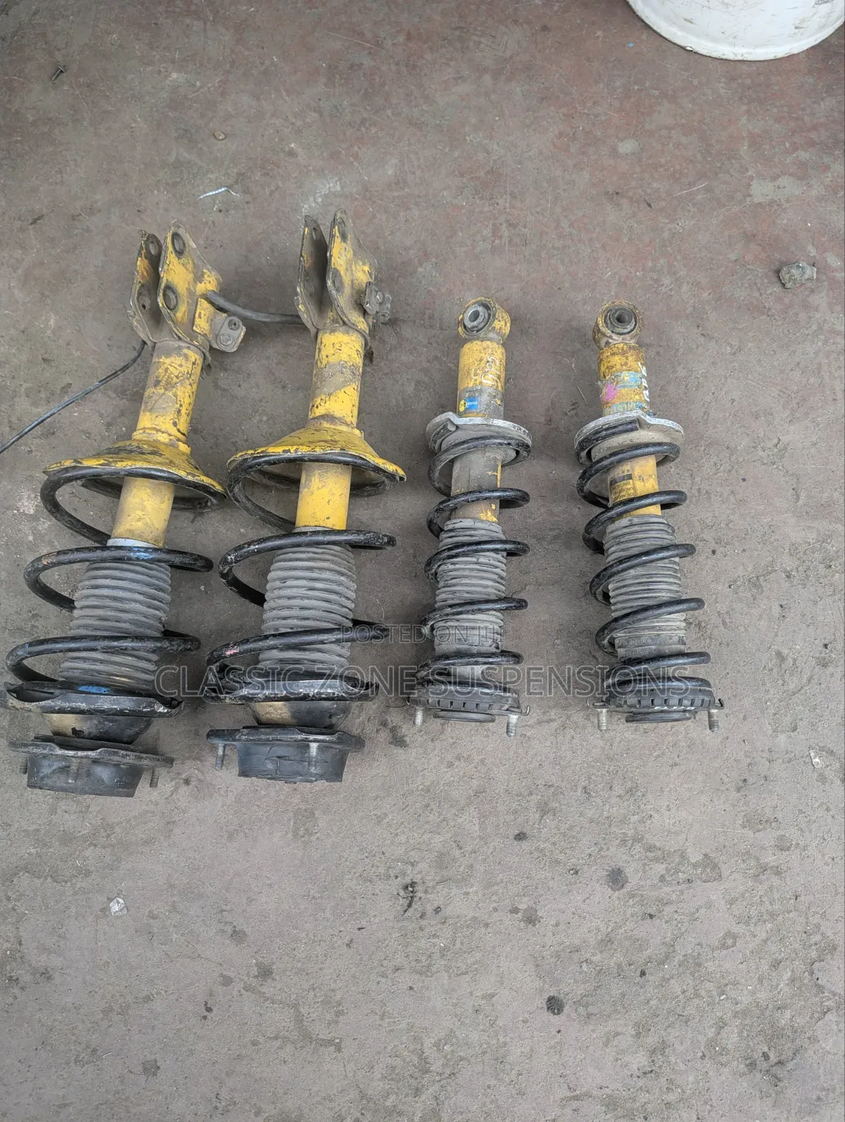 Subaru Legacy Bl5 Shocks