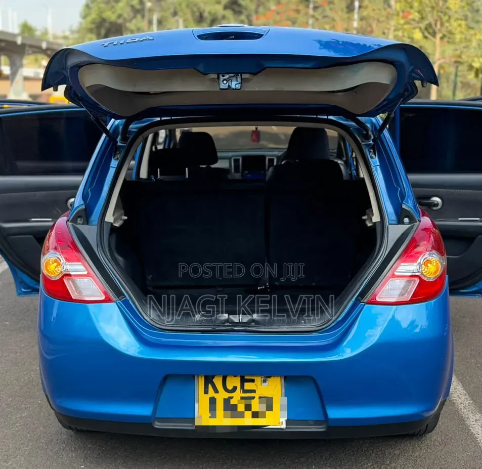Nissan Tiida 2009 Blue