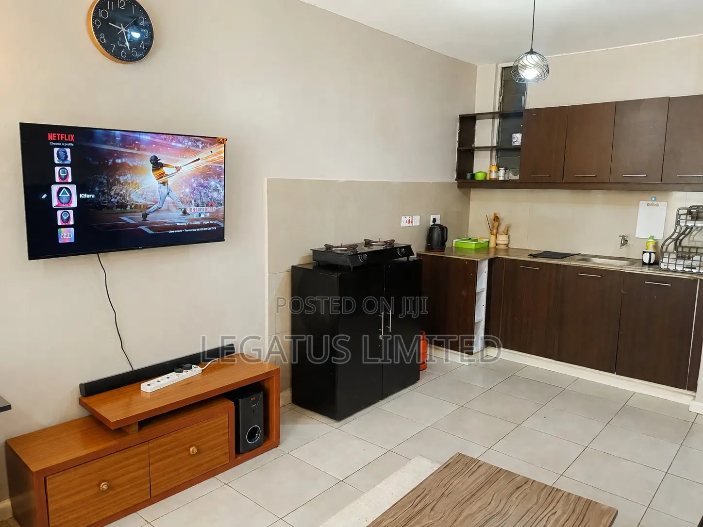 Spacious Rongai Studio With Pool | Parking | WiFi