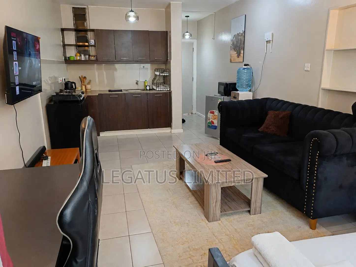 Spacious Rongai Studio With Pool | Parking | WiFi