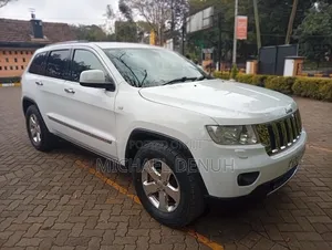 Jeep Grand Cherokee 2013 White