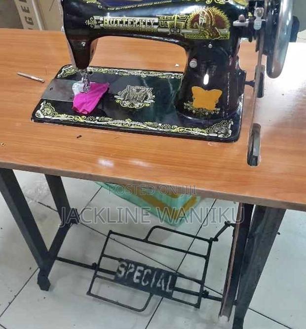 Butterfly Sewing Machine With Local Table / Butterfly Sewing Machine