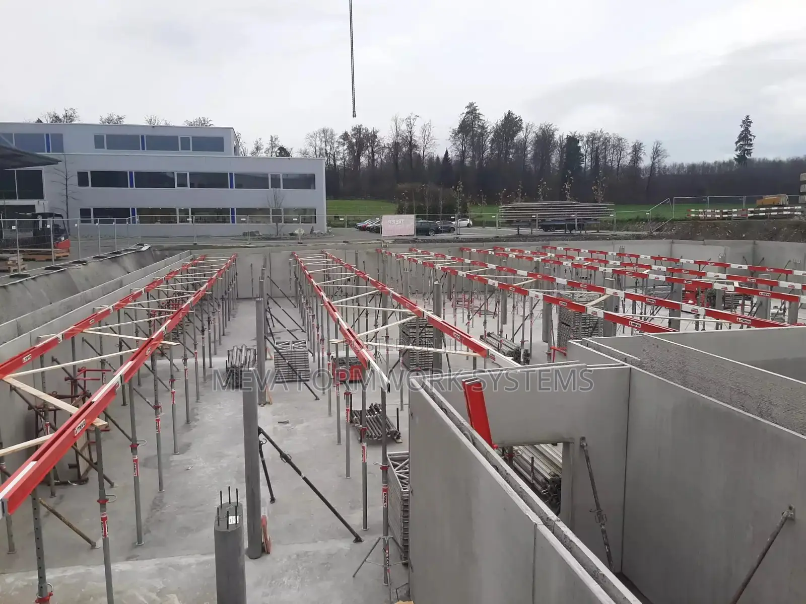 MEVA VARIOMAX Slab Formwork Strong. Props Shuttering