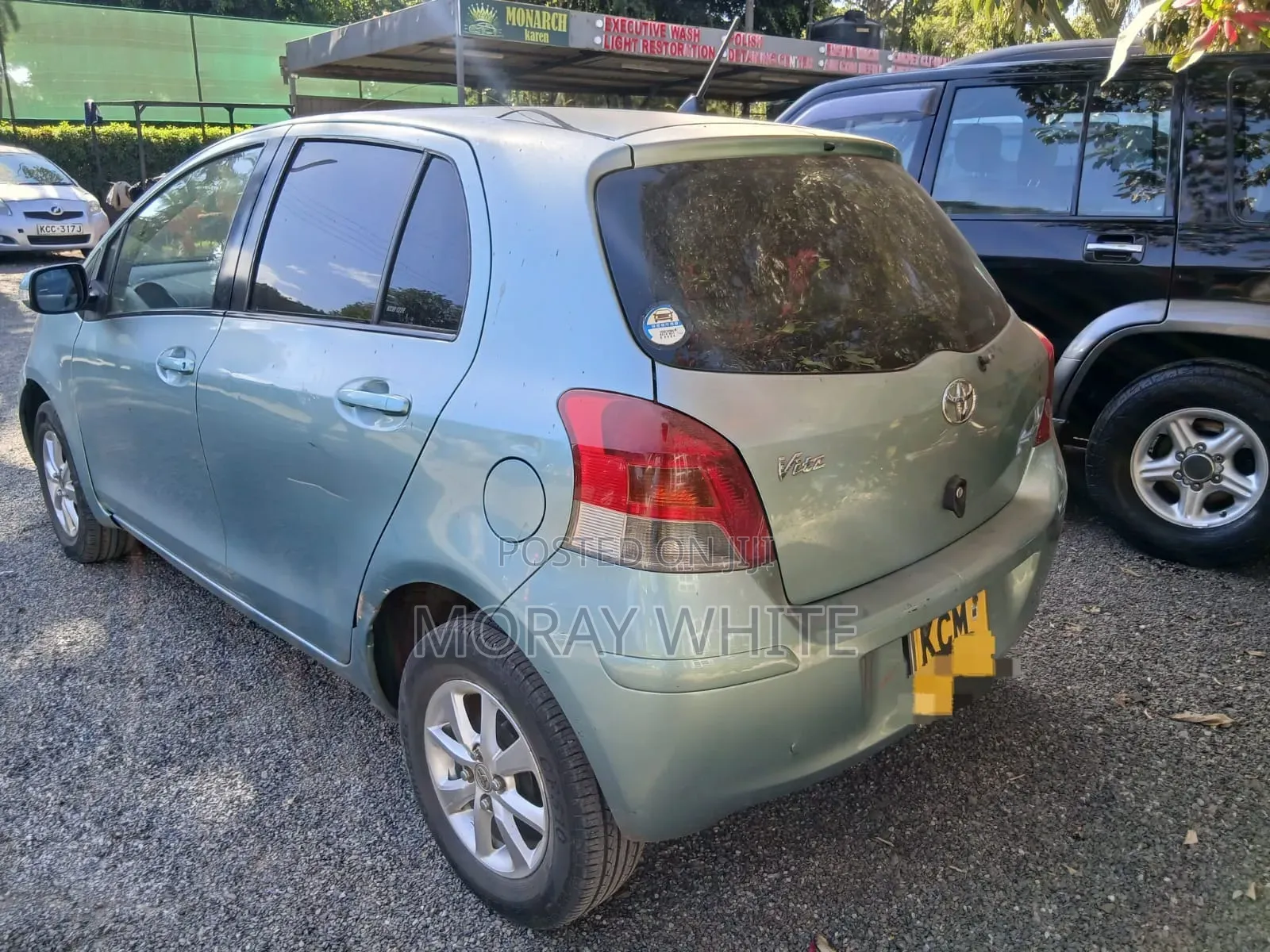 Toyota Vitz 2009 Blue