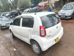 Toyota Passo 1.0 FWD 2015 White