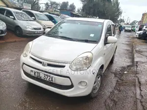 Toyota Passo 1.0 FWD 2015 White