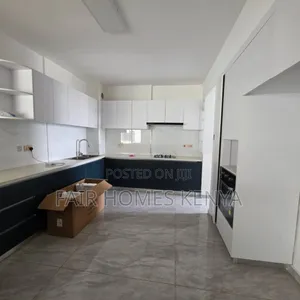 4bdrm Apartment in Oledume Road, Valley Arcade for rent