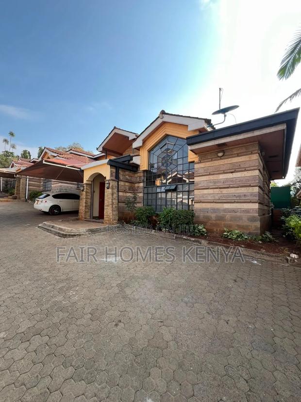4bdrm Townhouse / Terrace in Riara Road, Maziwa for rent