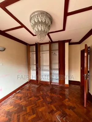 4bdrm Townhouse / Terrace in Riara Road, Maziwa for rent