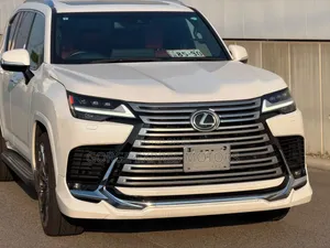 Lexus LX 2023 White