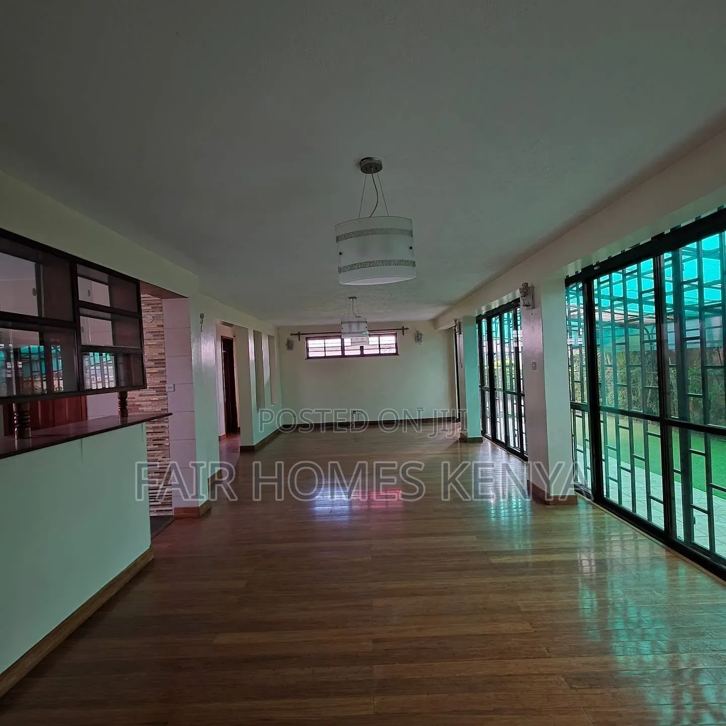 5bdrm Townhouse / Terrace in Lavington Green, Muthangari for rent