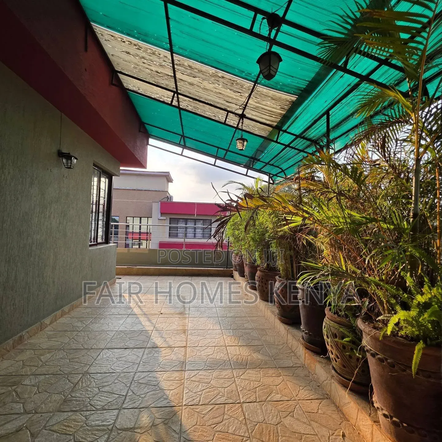 5bdrm Townhouse / Terrace in Lavington Green, Muthangari for rent