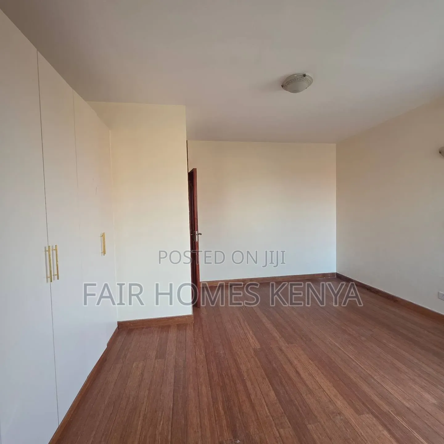5bdrm Townhouse / Terrace in Lavington Green, Muthangari for rent