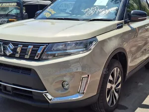 Suzuki Escudo 2022 Beige