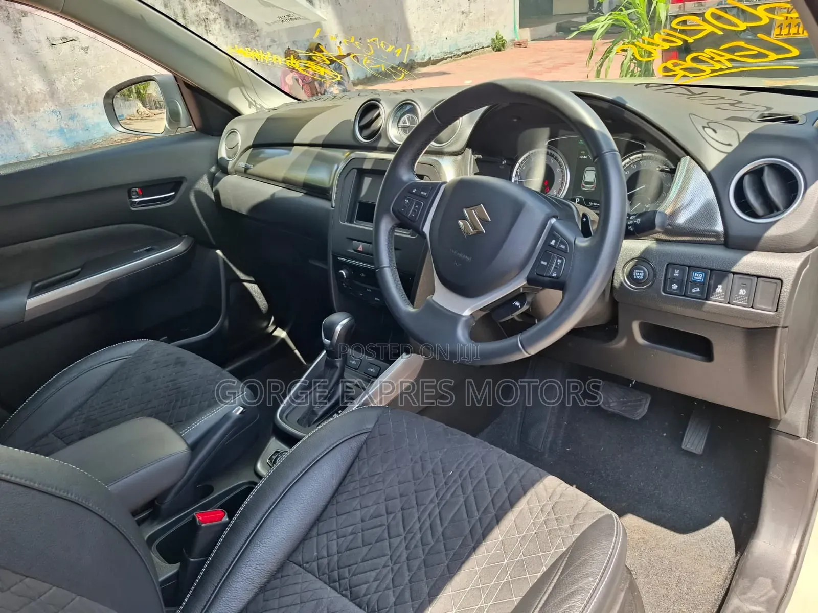 Suzuki Escudo 2022 Beige