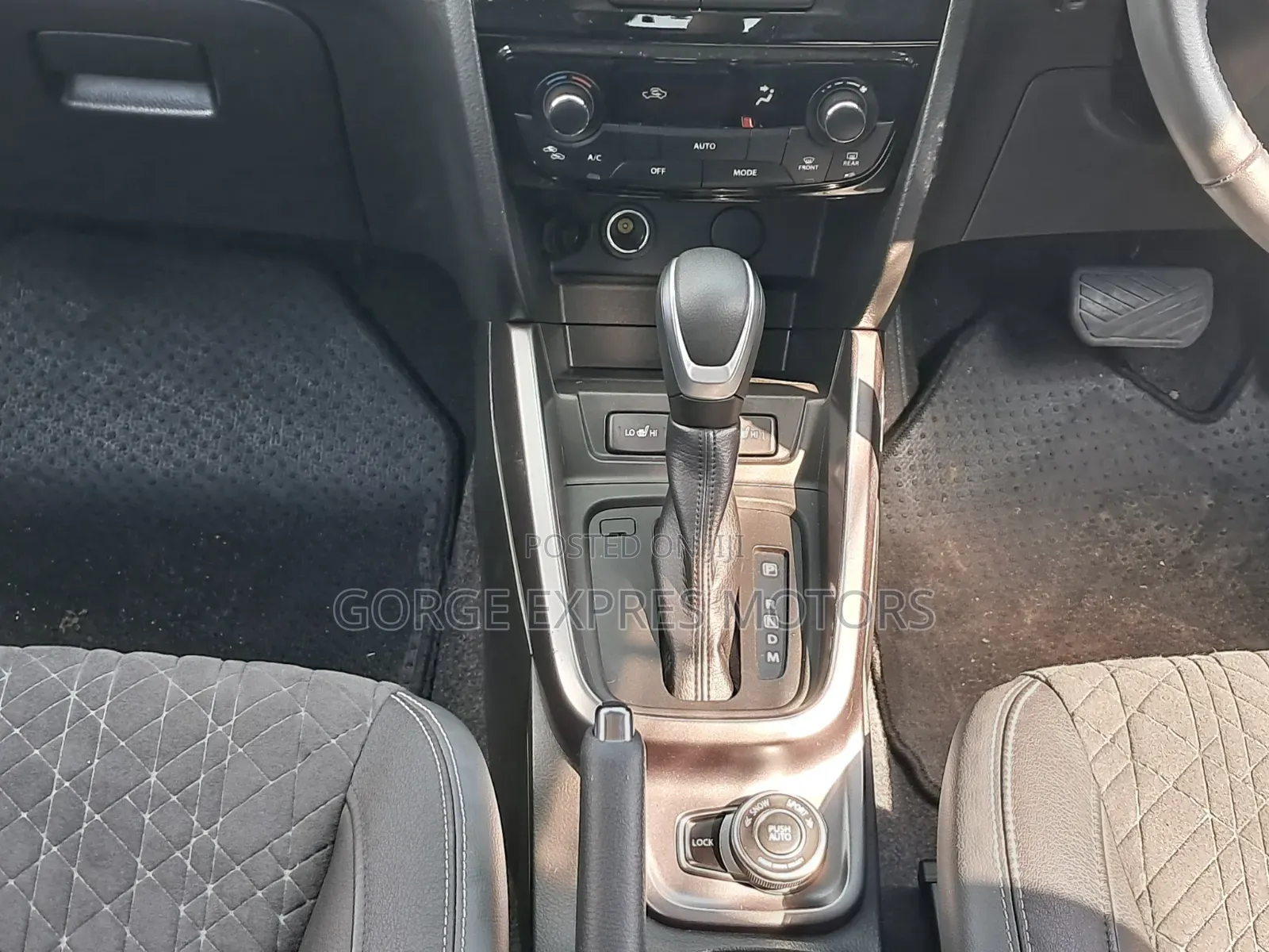 Suzuki Escudo 2023 Blue