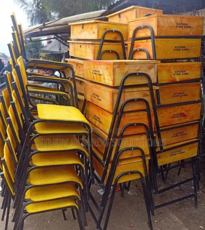 Lockers and Chair Set for Classroom Use