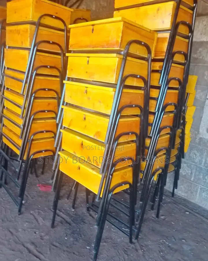 Lockers and Chair Set for Classroom Use
