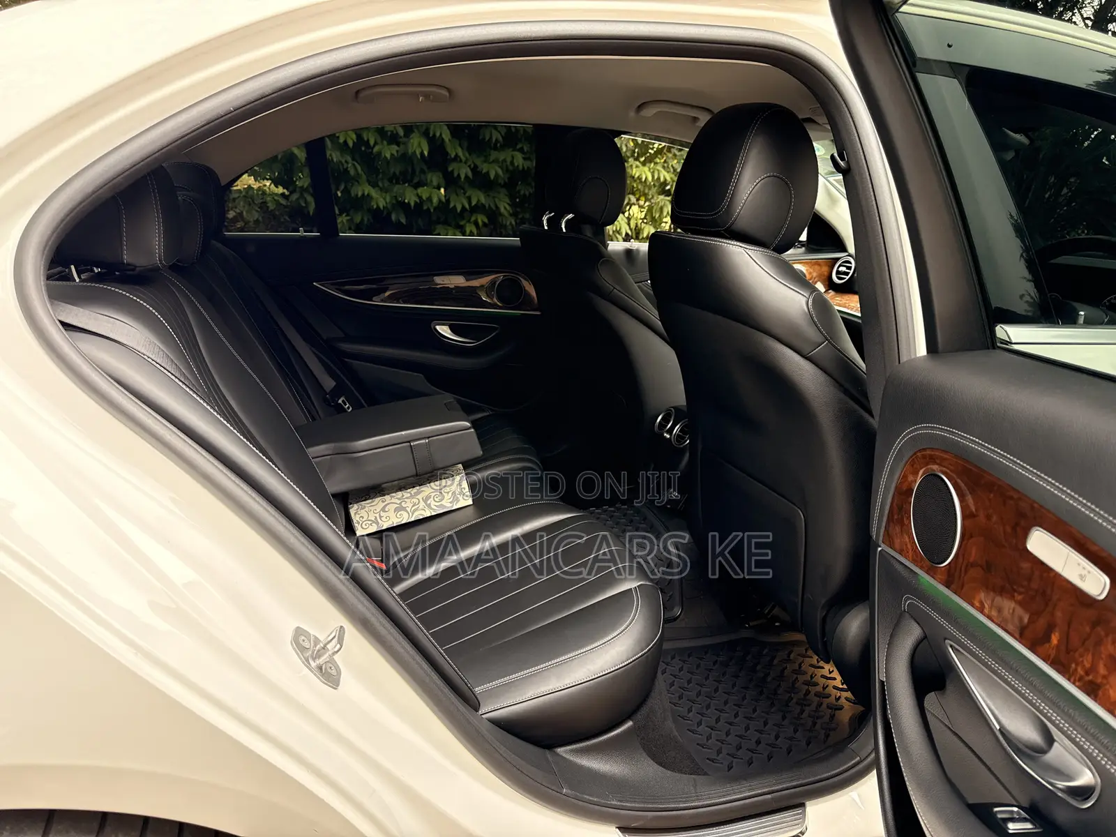 Mercedes-Benz E400 2016 White