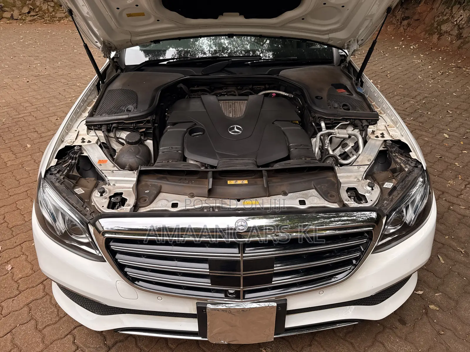 Mercedes-Benz E400 2016 White