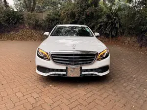 Mercedes-Benz E400 2016 White
