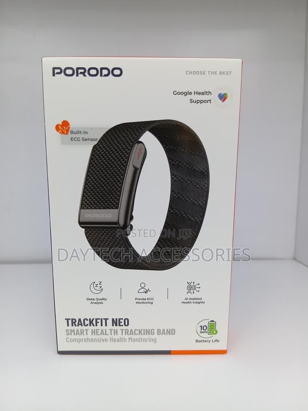 The Porodo TrackFit Neo Screenless Smart Health Tracking Band.