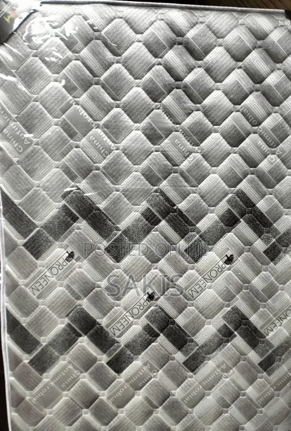 Ni Basi! 4 by 6 Za Johari Quilted Fibre High Density Mattresses