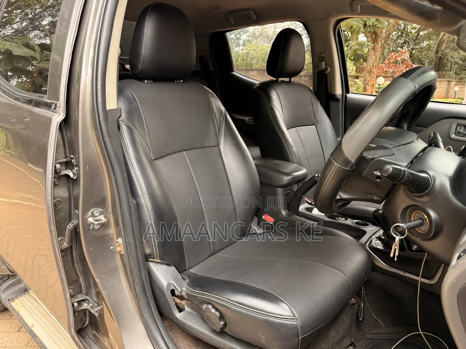 Mitsubishi L200 Double Cab 2.4 154hp 4WD 2017 Gray