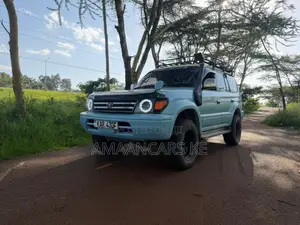 Toyota Land Cruiser Prado 1996 Blue