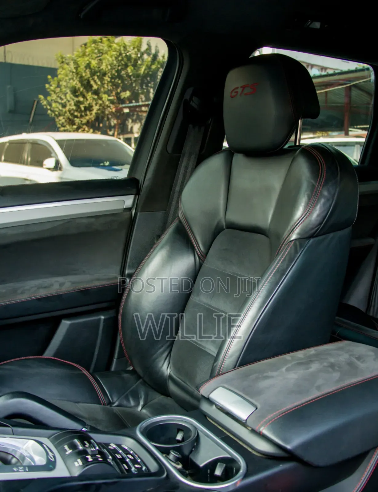 Porsche Cayenne 2017 White