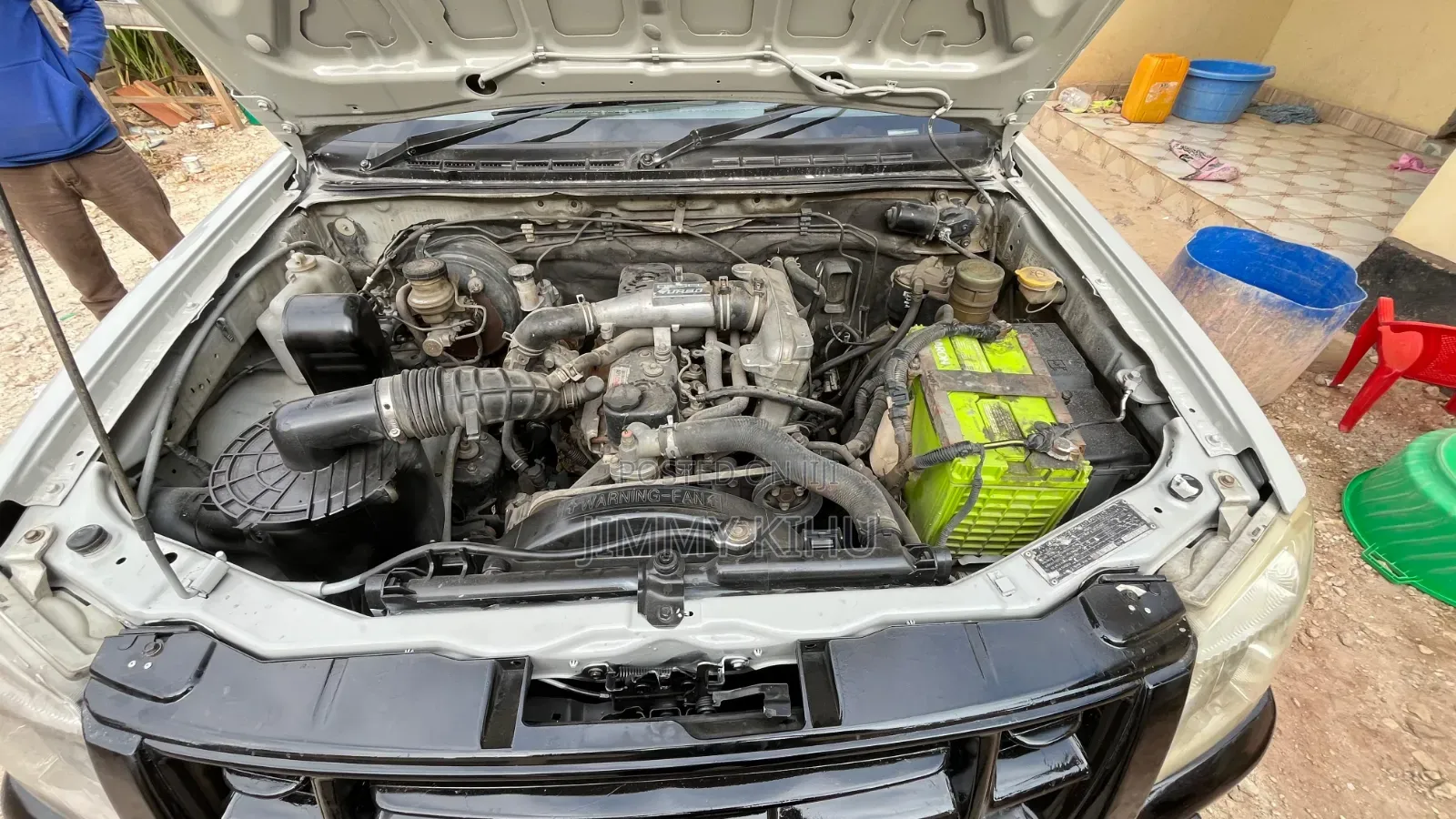 Isuzu D-MAX 2012 Silver