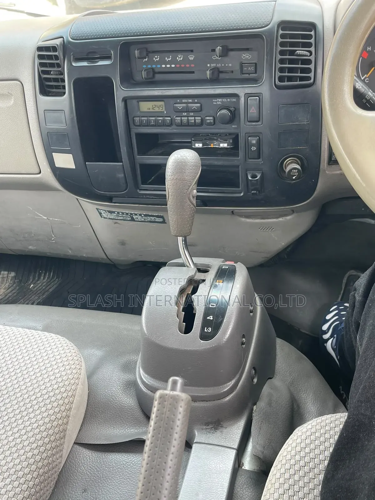 Toyota Dyna 2006 White