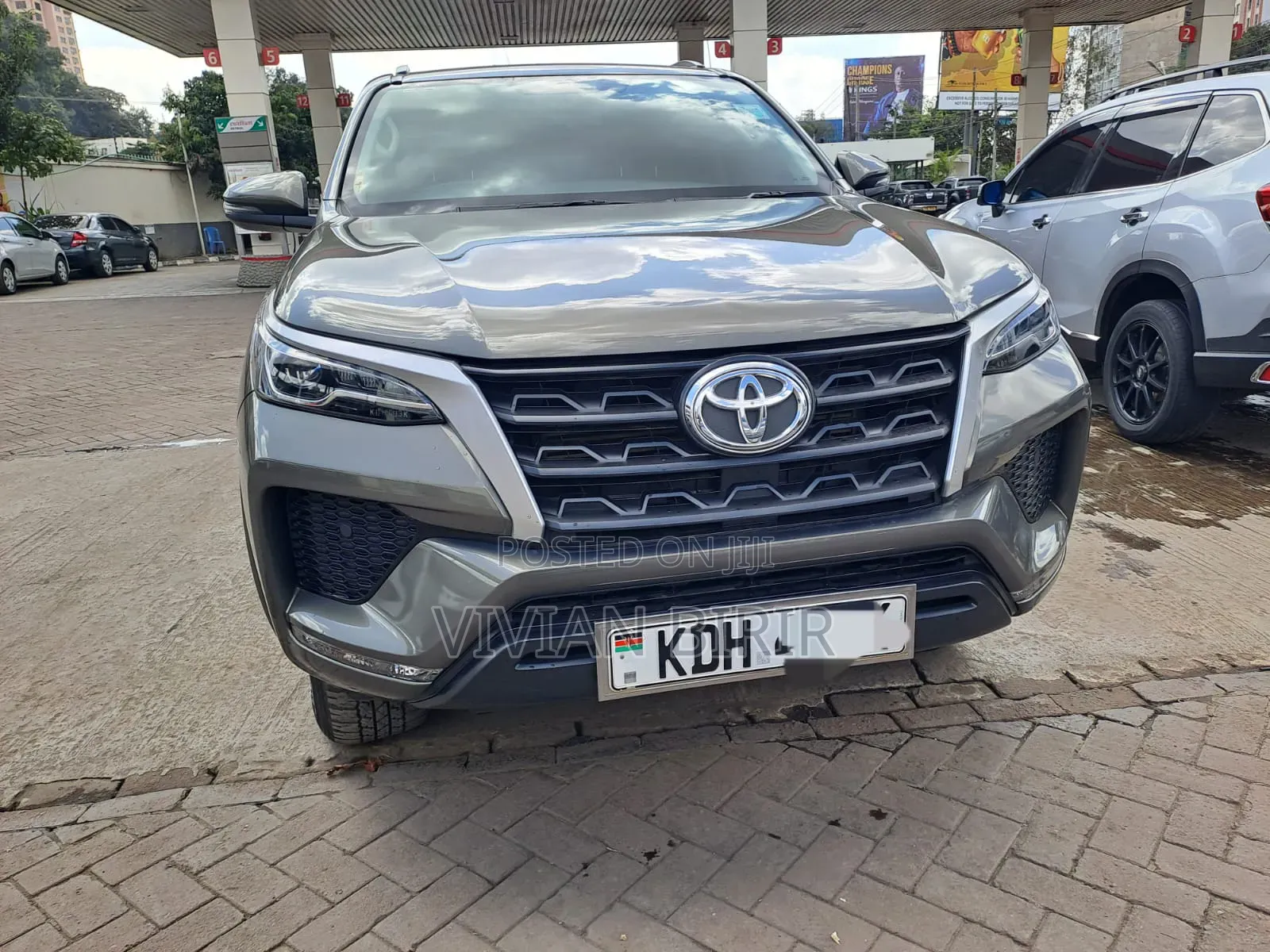 Toyota Fortuner 2022 Gray