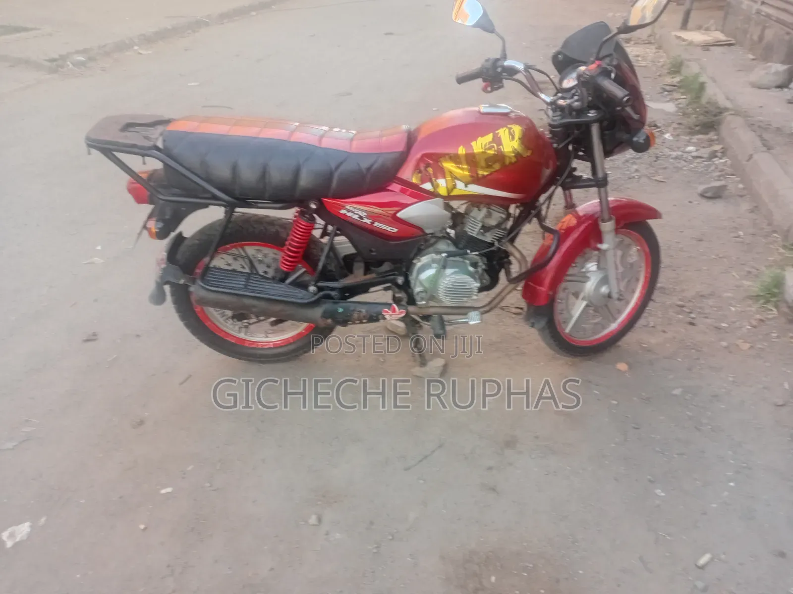 TVS 2018 Red