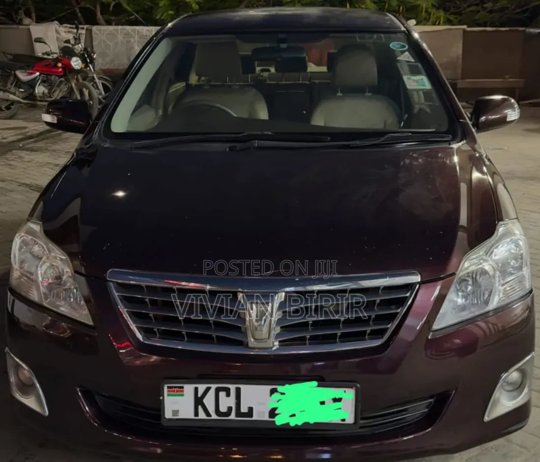 Toyota Premio 2011 Red
