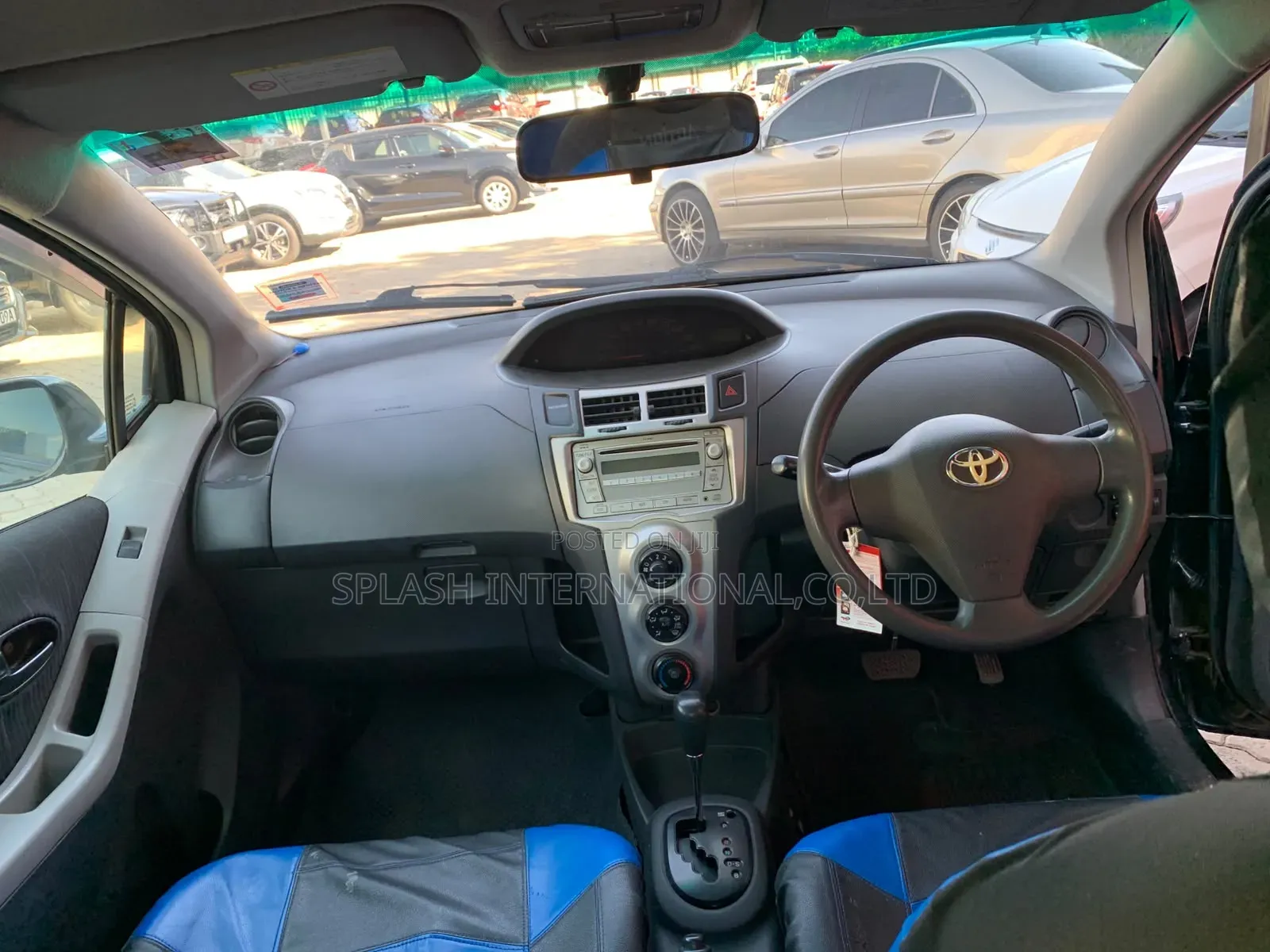 Toyota Vitz 2010 Black