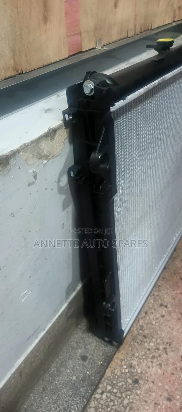 2uz Radiator Lc200