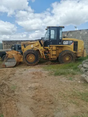 Excavator 329/Wheel Loaders for Hire